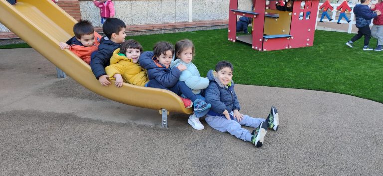 Juguem al pati