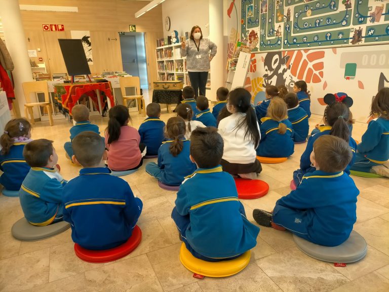 P5 Visita la Biblioteca Central
