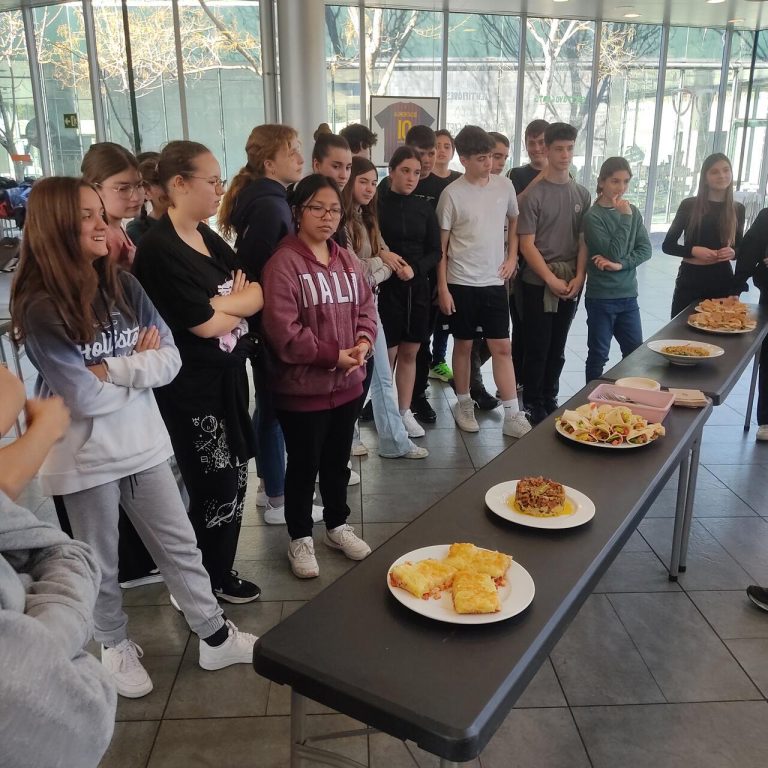 2n d’ESO visita el Món Sant Benet