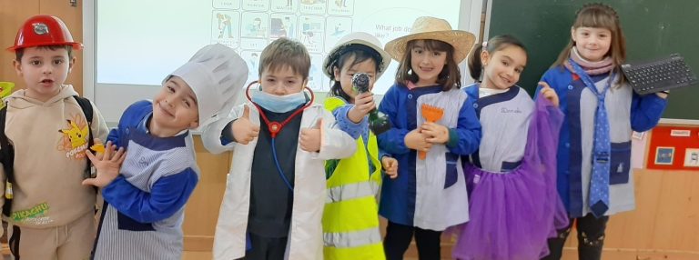 A Ed. Infantil treballem els oficis a anglès